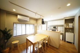 Couverture petit (クーベルチュールプチ)日本橋本町