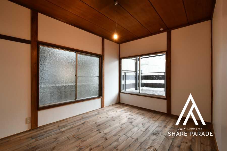 Kamiochiai-Sharehouse
