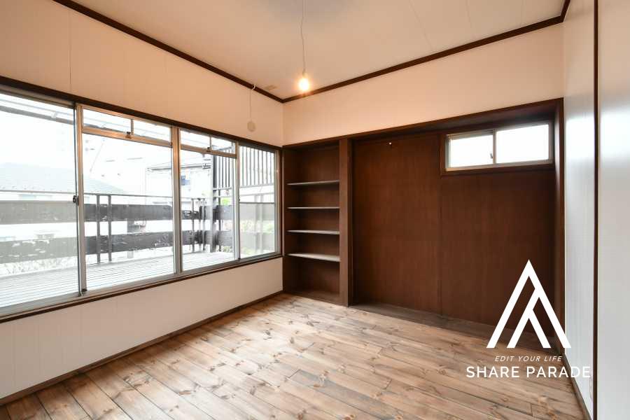 Kamiochiai-Sharehouse