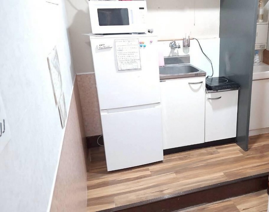 ２・３・４階にミニキッチンあります
